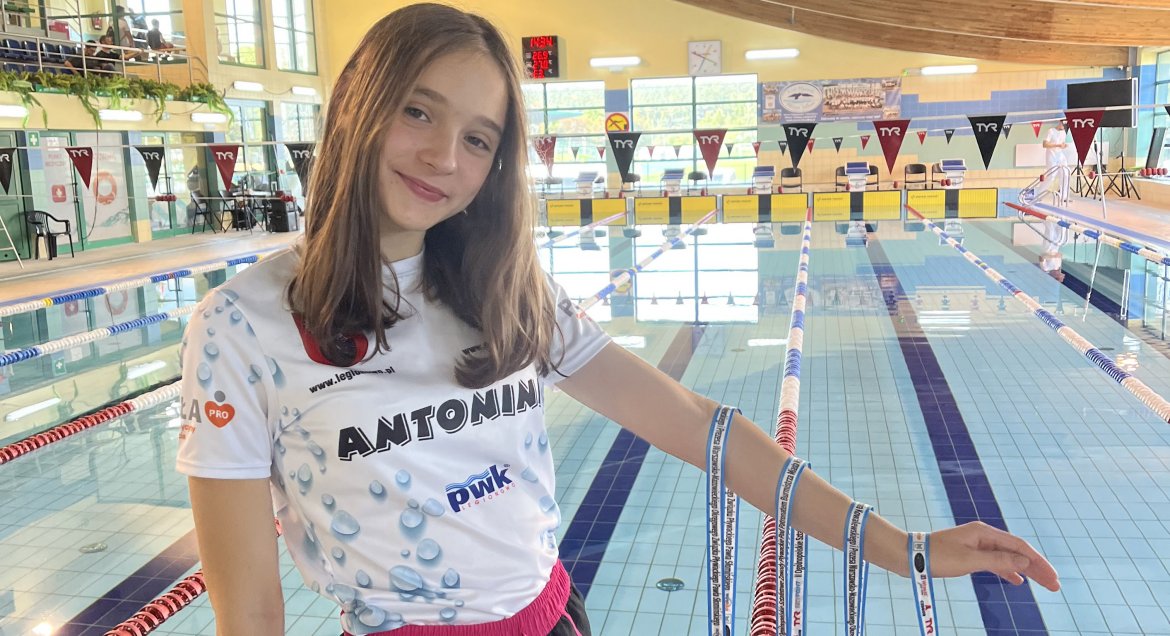 Powiat Legionowo: Delfin na II Ogólnopolskich Sztafetowych Zawodach Pływackich w Mławie