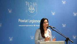 Powiększ obraz:Liceum już oficjalnie na swoim - Zdjęcie nr20