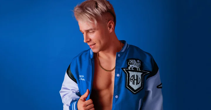 Obrazek przedstawia grafikę promocyjną wydarzenia Koncert Konrada Skolimowskiego w Legionowie