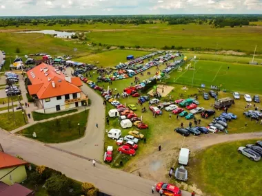 Grafika promocyjna wydarzenia Rozpoczęcie sezonu Classic Cars Legionowo 2026