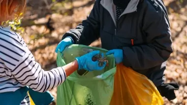 Prawie 4 tony śmieci zniknęły z ulic i lasów Legionowa