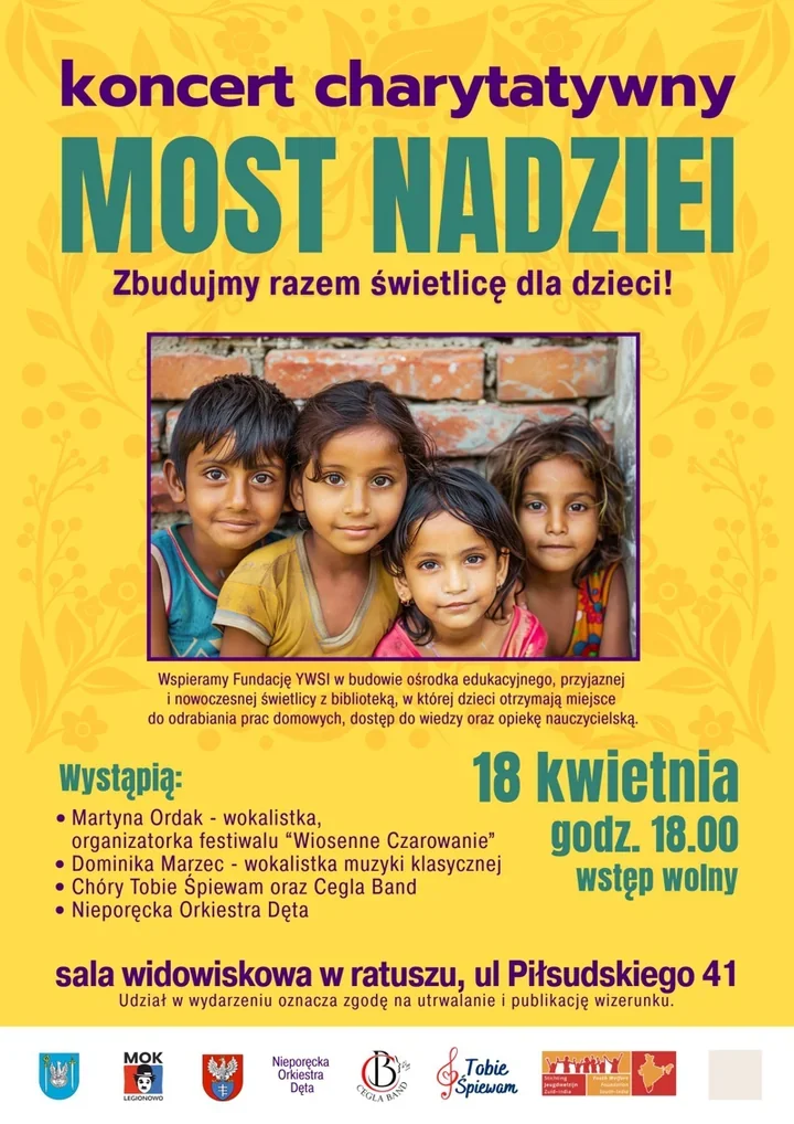 Most nadziei - koncert w ratuszu, muzyka łączy Legionowo dla lokalnych dzieci