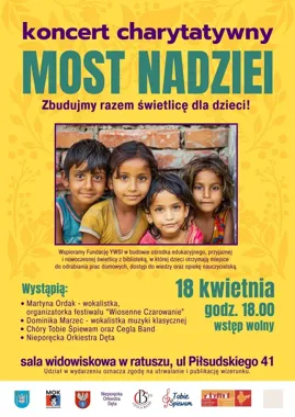 Most nadziei - koncert w ratuszu, muzyka łączy Legionowo dla lokalnych dzieci