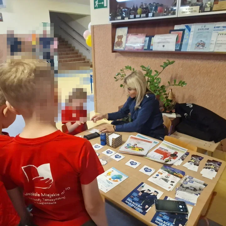 Przedszkolaki z Legionowa poznały policyjny trik, który robi największe wrażenie