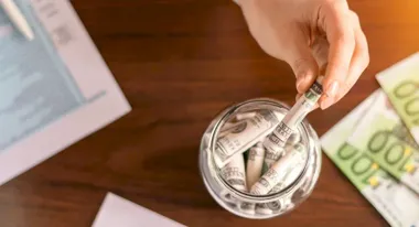 Wiosenny porządek w portfelu. Kiedy pieniądze przestają uciekać