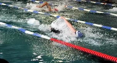 Legionowskie szkoły zdominowały pływackie mistrzostwa powiatu