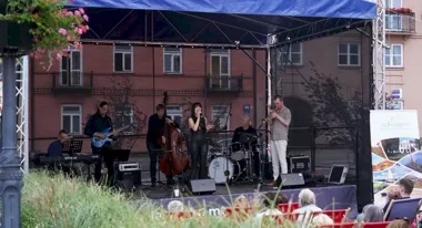 Fontanna Muzyki na serockim rynku. Zostały jeszcze trzy koncerty
